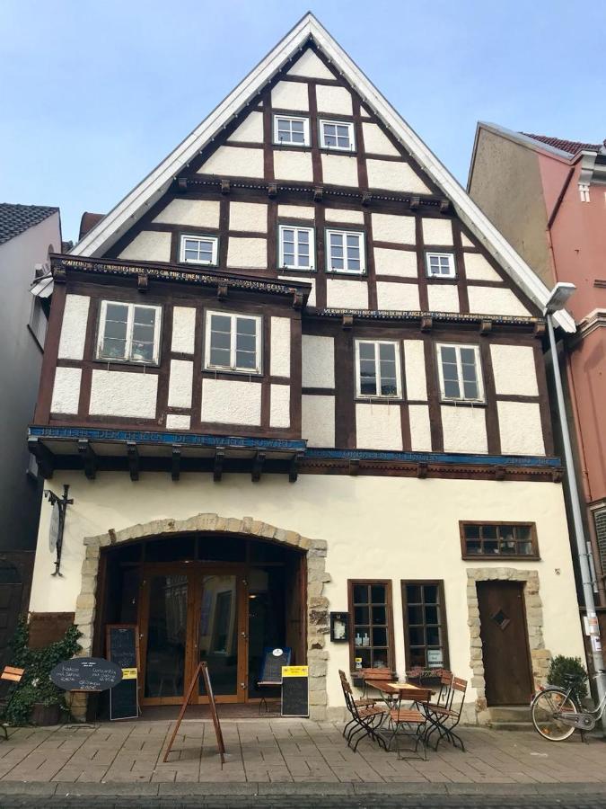 Hotel-Pension Markt-Scheune Anno 1652 Vlotho Exterior foto